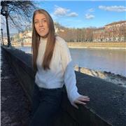 Offro lezioni private e sostegno per lo svolgimento dei compiti a bambini di scuole elementari e ragazzi di scuole medie e superiori